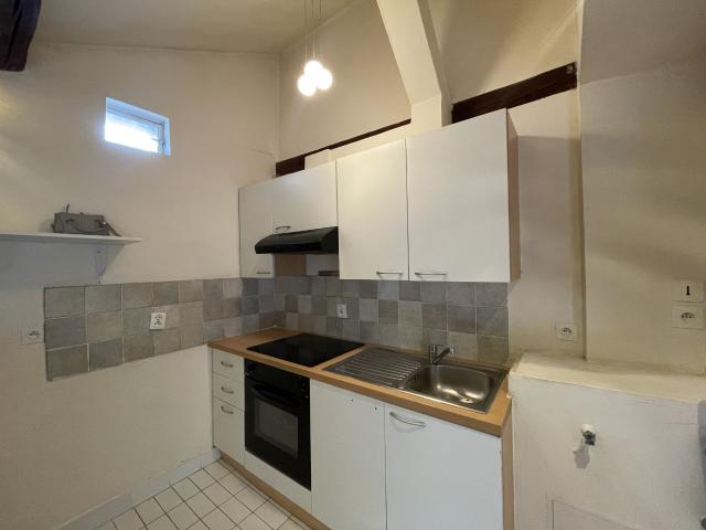 Appartement dans le centre de Melun Chauffage INCLUS