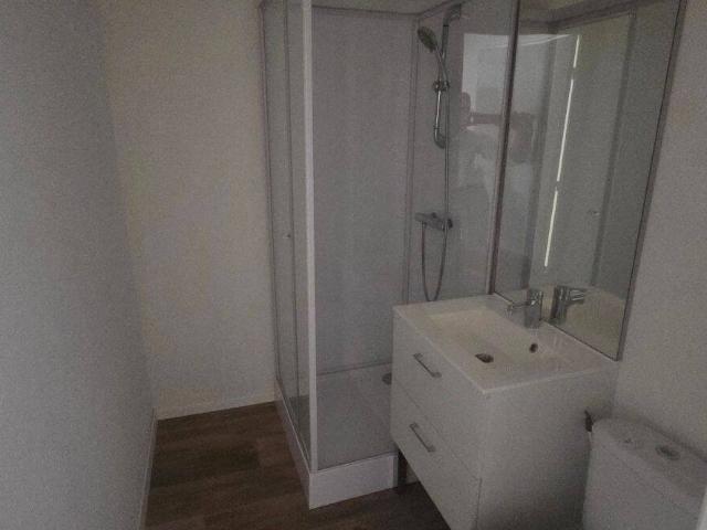 Appartement dans petite copropriété proche du centre