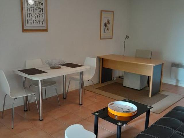 Appartement de 46m2 à louer sur Escassefort