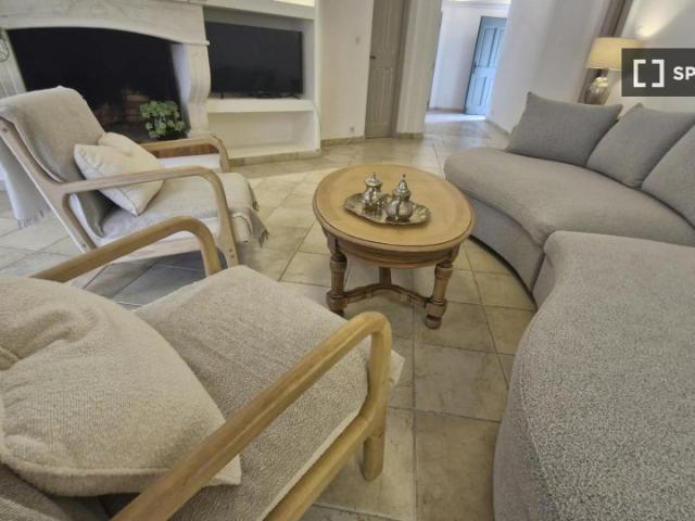 Appartement de 4 chambres à louer à Biot