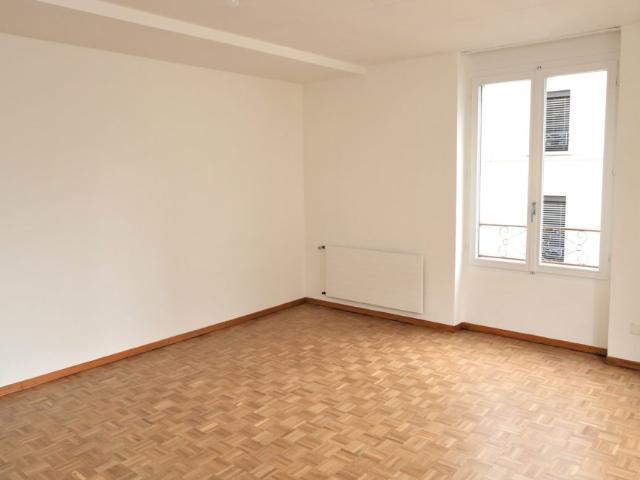 Appartement de 4 pièces aux Pâquis Régie du Centre