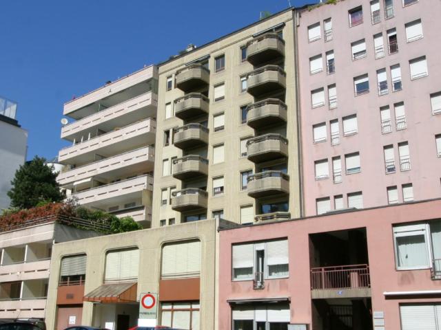 Appartement de 4 pièces avec balcon à Plainpalais Régie du Centre