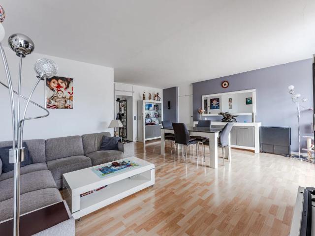 Appartement de 4 pièces avec balcon de 88 m2 situé à Arcachon Idéal pour une famille