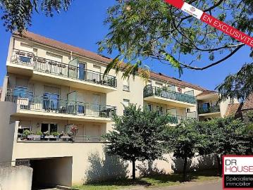 APPARTEMENT DE 4 PIÈCES, AVEC TERRASSE JARDIN ET PARKING PRIVATIF, RÉSIDENCE DE STANDING SÉCURISÉE