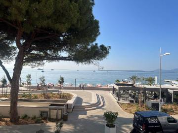Appartement de 4 pièces de luxe en vente à 18 Av. Guy de Maupassant, 06160 Antibes, Juan les Pins, Provence Alpes Côte d'Azur