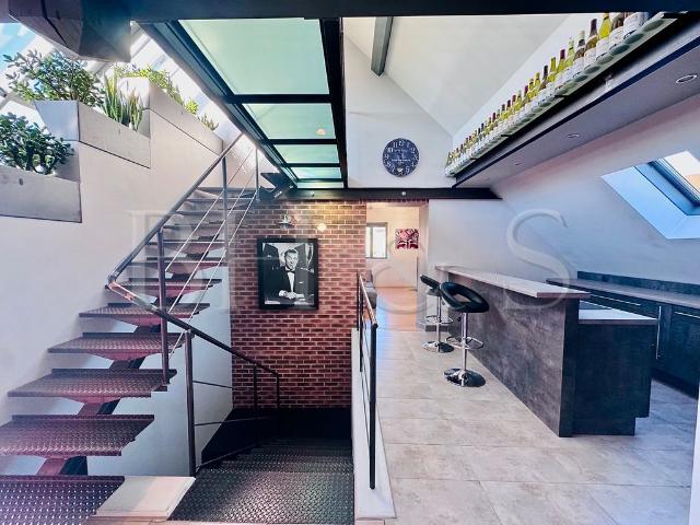 Appartement de 4 pièces de luxe en vente à Beaune, France