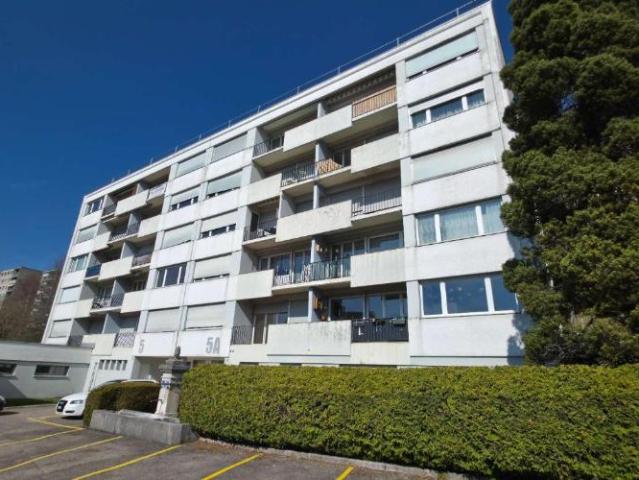 Appartement de 4 pièces lumineux avec balcon