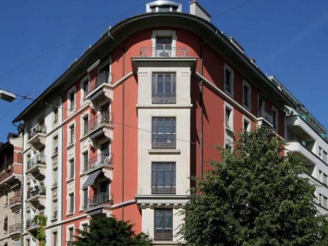 Appartement de 4 pièces meublé à la Rue des Délices