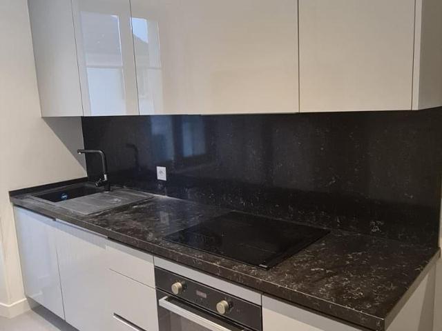 Appartement de 4 pièces rénové récemment avec.