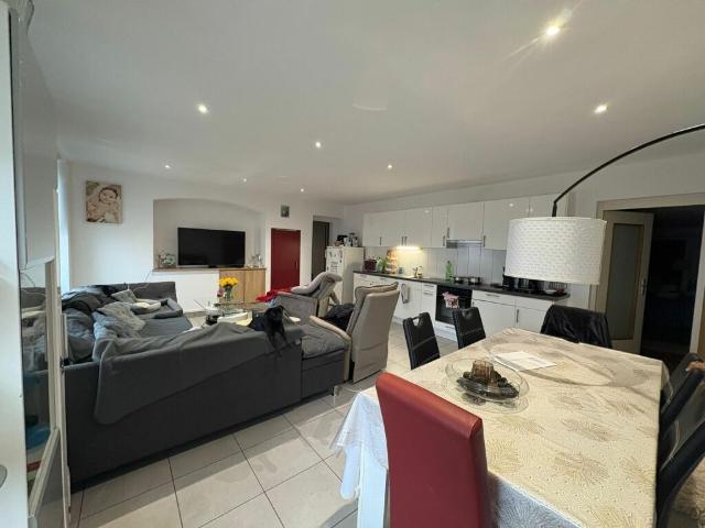 Appartement de 4.5 pièces au rez de chaussée