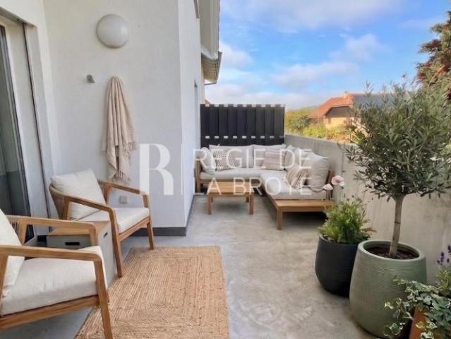 Appartement de 4.5 pièces avec grand balcon à Chabrey