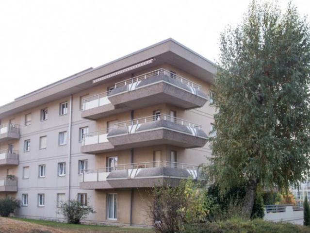 Appartement de 4.5 pièces rénové à Mont sur Rolle