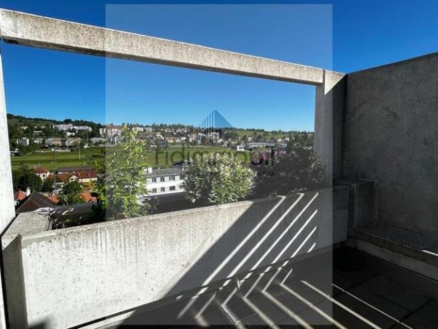 Appartement de 4.5 pièces 83 m2, vue, cuisine agencée, terrasse