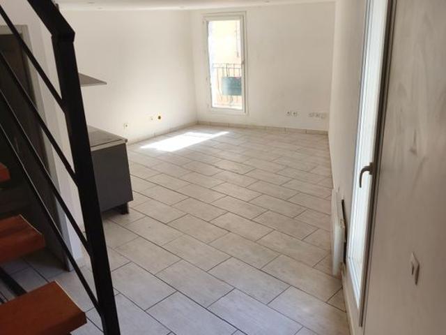 Appartement de 50m2 à louer sur Vias
