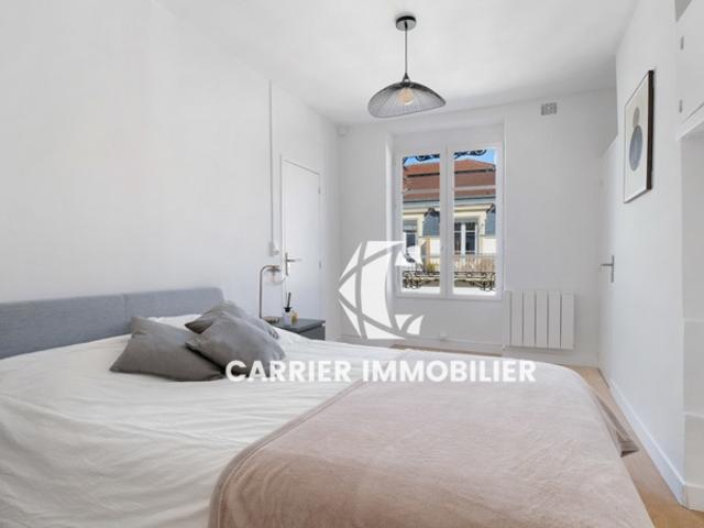 Appartement de 52m2 Ainay Rue Saint Hélène à rénover