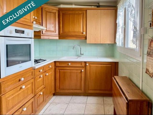 Appartement de 54 m2 avec balcon, Quartier l' Abbaye à Poissy