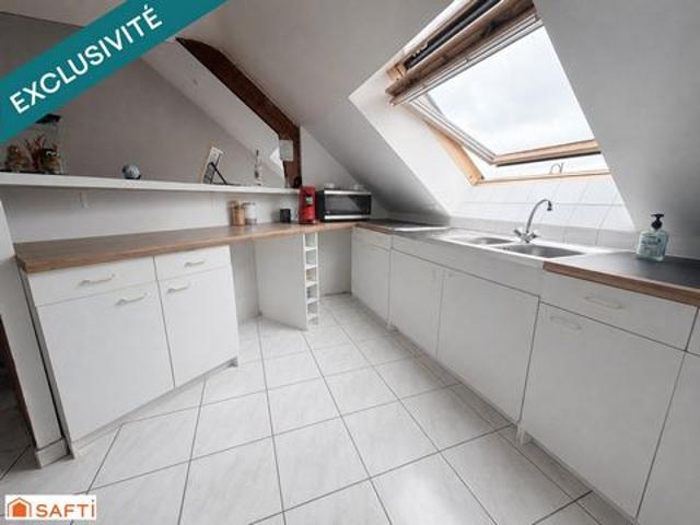 APPARTEMENT DE 70 M2, LOUÉ, 2 CHAMBRES À SAINT BARTHELEMY