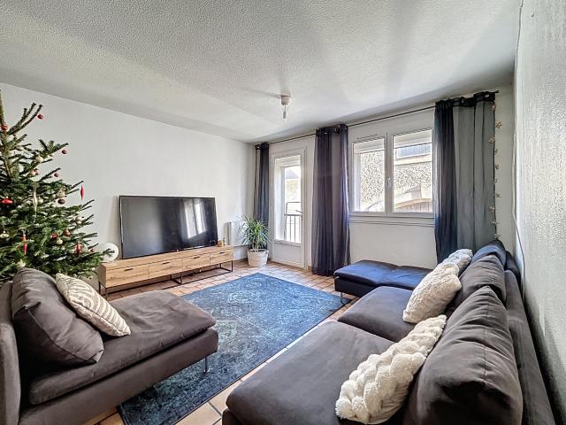 VENDU VIDE Appartement de 56m2 avec 3 pièces à vendre à Lespignan