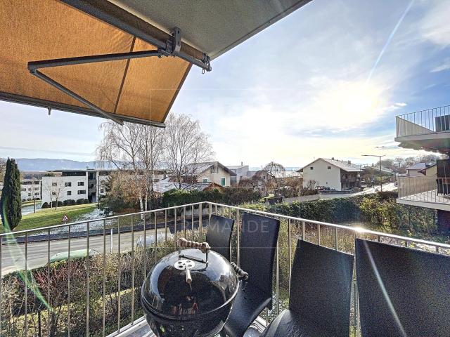 Appartement de 5 pièces au rez de chaussée avec jardin privatif