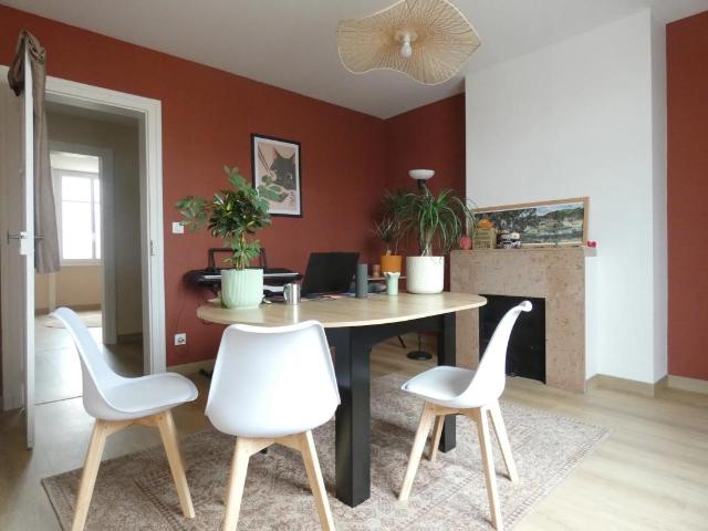 Appartement rénové 5 pièces 87 m² à Limoges
