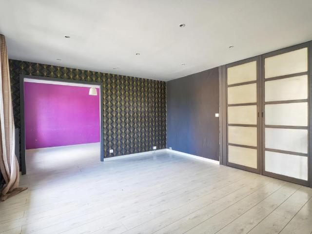Appartement lumineux 5P avec balcon