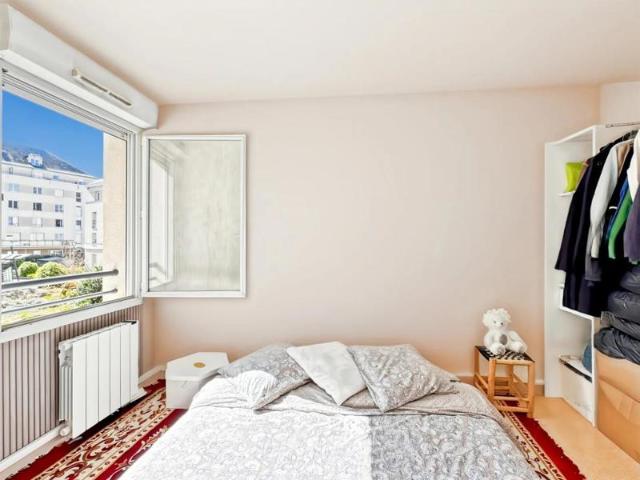 Bel appartement 5 pièces, vue Maine, Angers