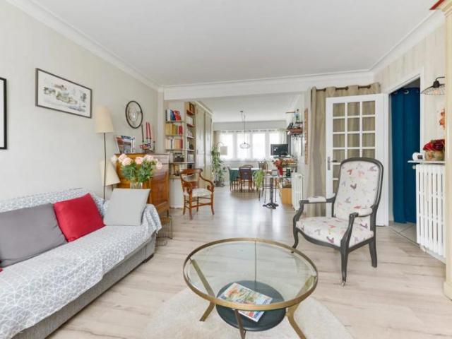 Spacieux T5 de 92 m² avec jardin privé copropriété