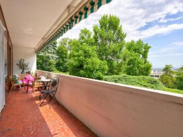 Appartement de 5 pièces de 115 m² à Sainte Foy lès Lyon