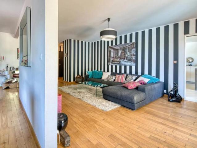 Impasse du Montcalm Appartement de 5 pièces de 150 m²