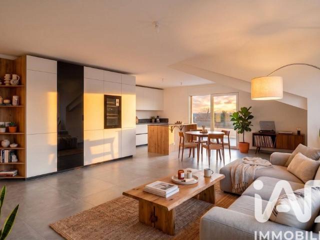 Appartement de 5 pièces de luxe en vente à Versonnex, France