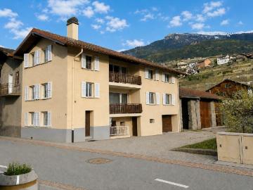 Appartement de 5.5 pièces idéalement situé à Plan Conthey
