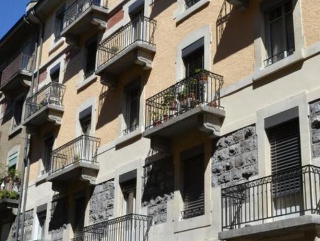 Appartement de 5p aux Eaux Vives