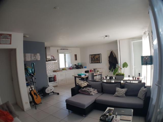 Appartement de 60m2 à louer sur Réaux sur Trèfle