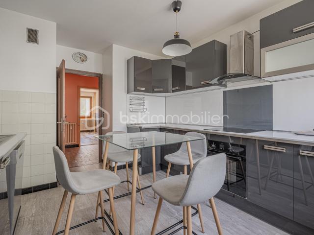 Appartement de 65 m² à Cluses