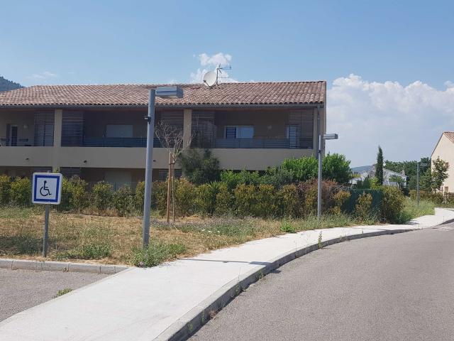 Appartement de 68.9 m² à SOLLIES VILLE
