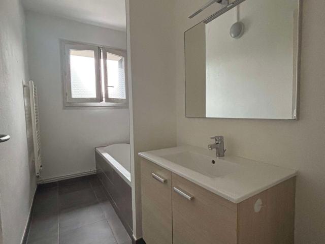 Appartement de 68 m² à ST GENIS LAVAL