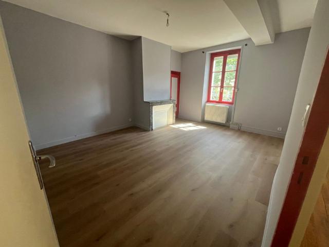 Appartement de 76m2 à louer sur Cosne Cours sur Loire