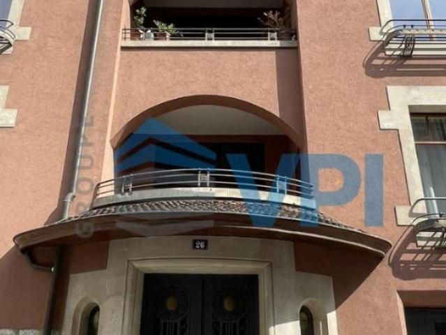 Appartement de 7 pièces à Plainpalais