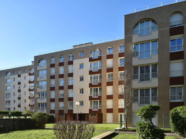 Appartement de 81.42 m² à GENNEVILLIERS