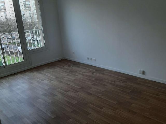 Appartement de 81.42 m² à GENNEVILLIERS