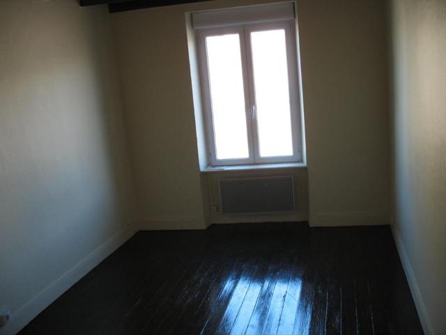 Appartement de 84m2 à louer sur Notre Dame de Cenilly