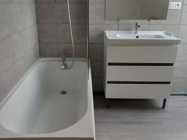 Appartement de 84m2 à louer sur Commana