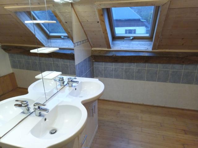 Appartement de 84m2 à louer sur Gruffy