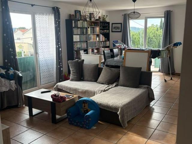 Appartement de 85m2 à louer sur La Fare les Oliviers