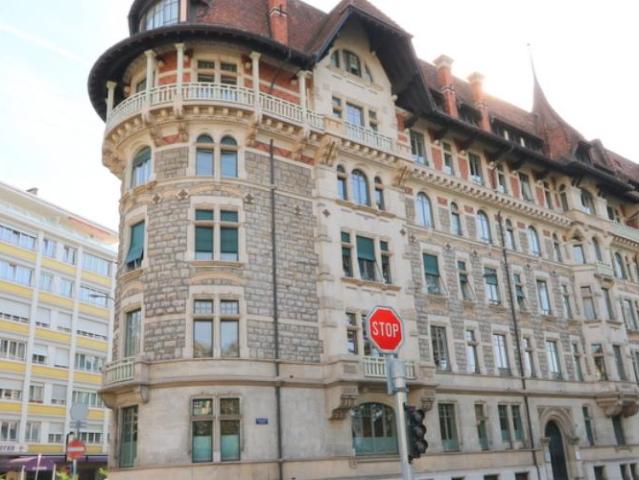 Appartement de 8 pièces dans le quartier des Tranchées