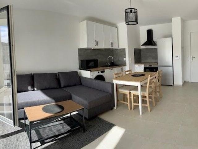 Appartement de 90m2 à louer sur Marseille 01