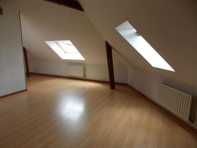 Appartement de 100m2 à louer sur Saint Quentin