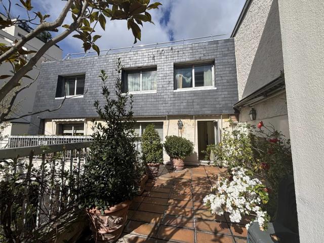 Appartement de 114m2 à louer sur Paris 14