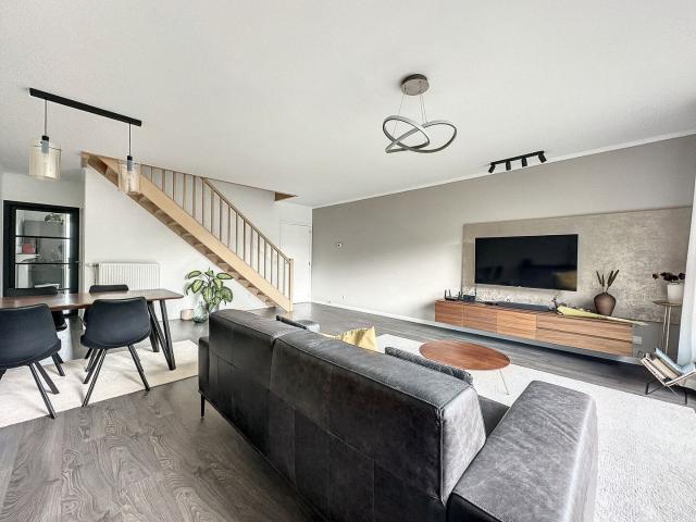 Appartement de 128m² / 3 chambres avec jardin et parking