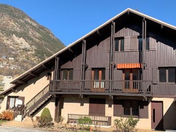 Appartement de 174m2 à louer sur L'Argentière la Bessée